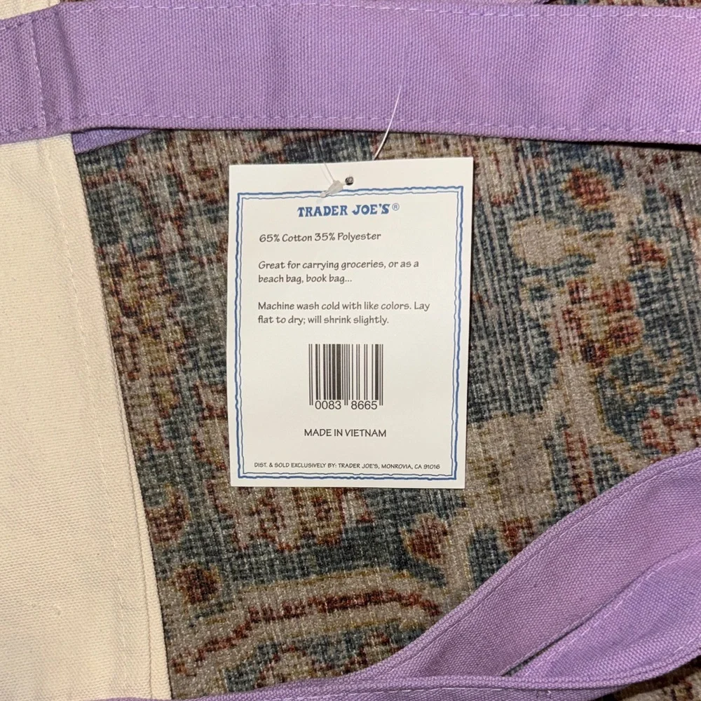 Trader Joe’s Cream and Lavender Large Canvas Tote Bag NWT - Picture 4 of 4